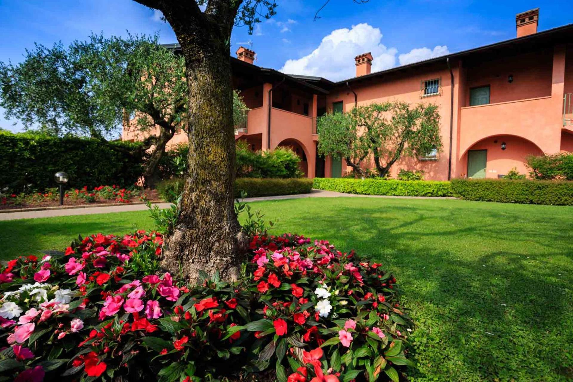 Bellasirmione Holiday Apartments Zewnętrze zdjęcie